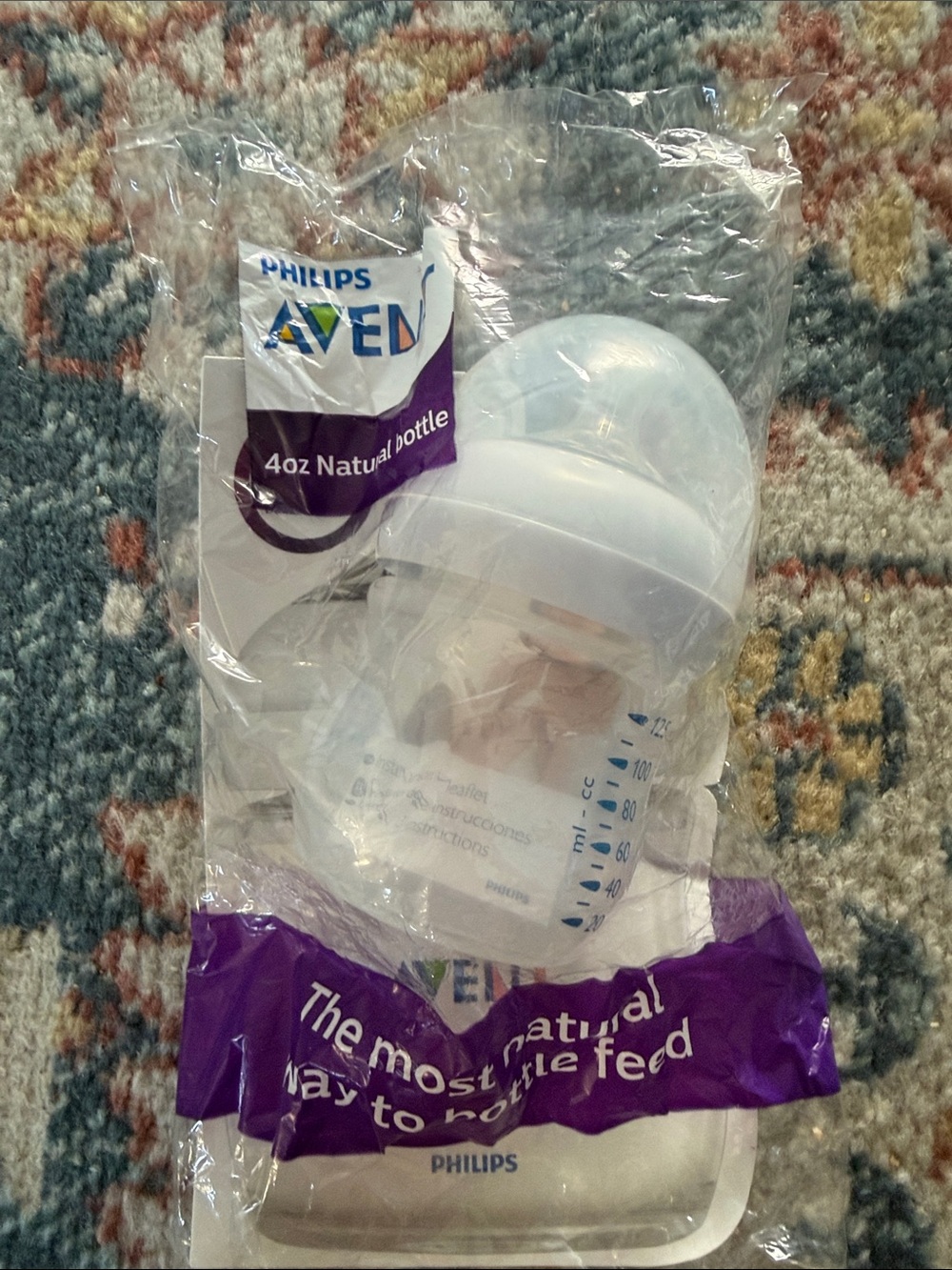 Brand New Philips AVENT White Clear Baby Bottle with Blue Markings